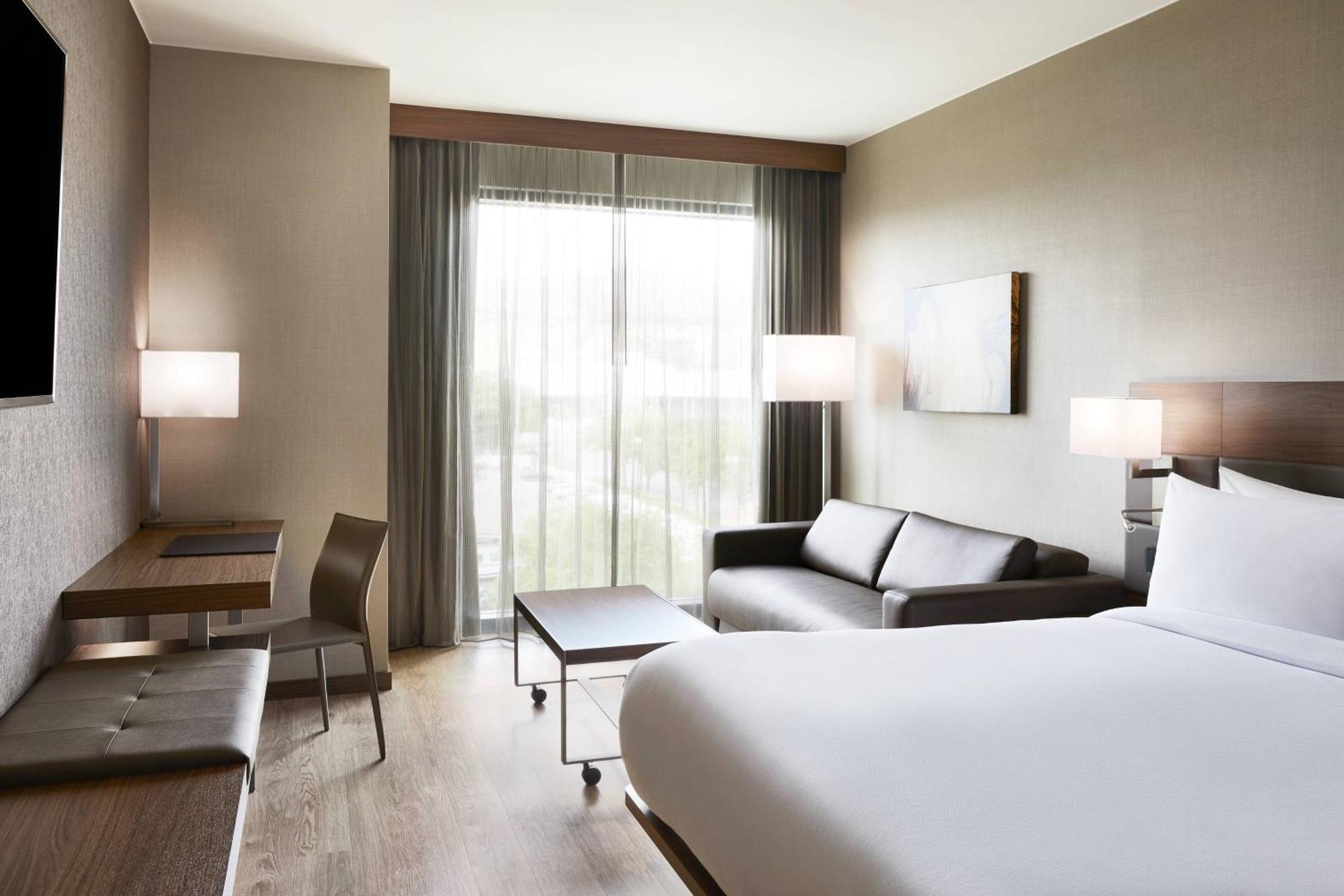 King Room with Sofa Bed